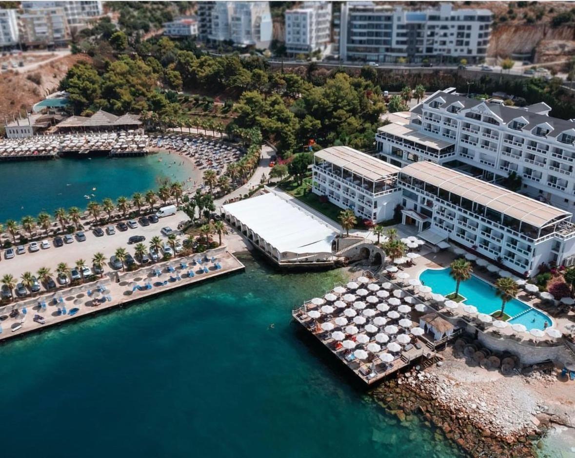 Belaire Luxury Apartment Sarandë 外观 照片