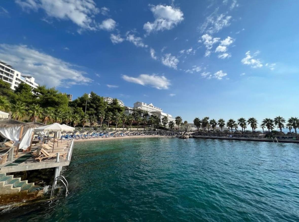Belaire Luxury Apartment Sarandë 外观 照片