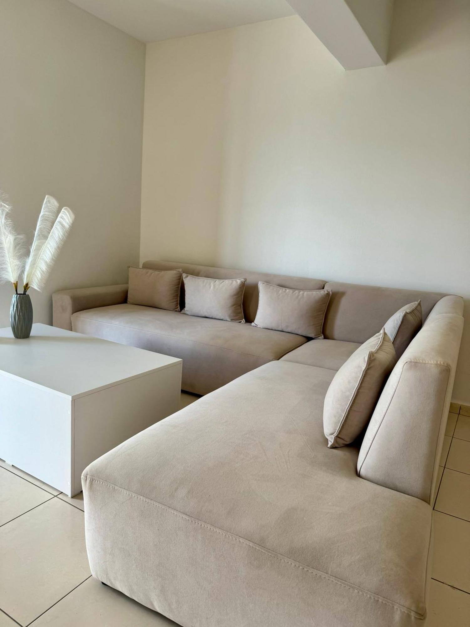 Belaire Luxury Apartment Sarandë 外观 照片